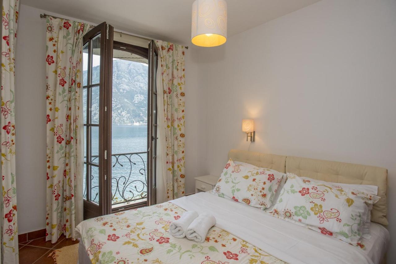 Boka Gardens Seaside Resort Kotor Kültér fotó