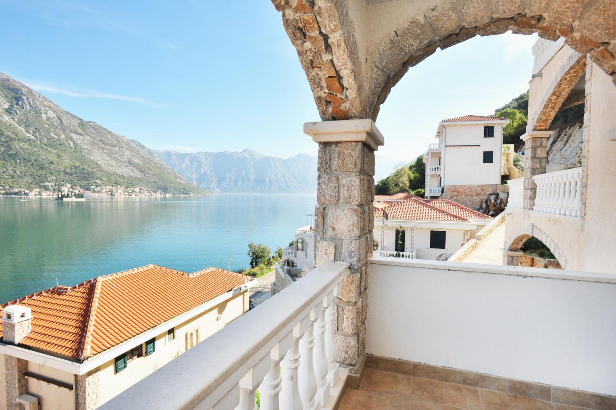 Boka Gardens Seaside Resort Kotor Kültér fotó