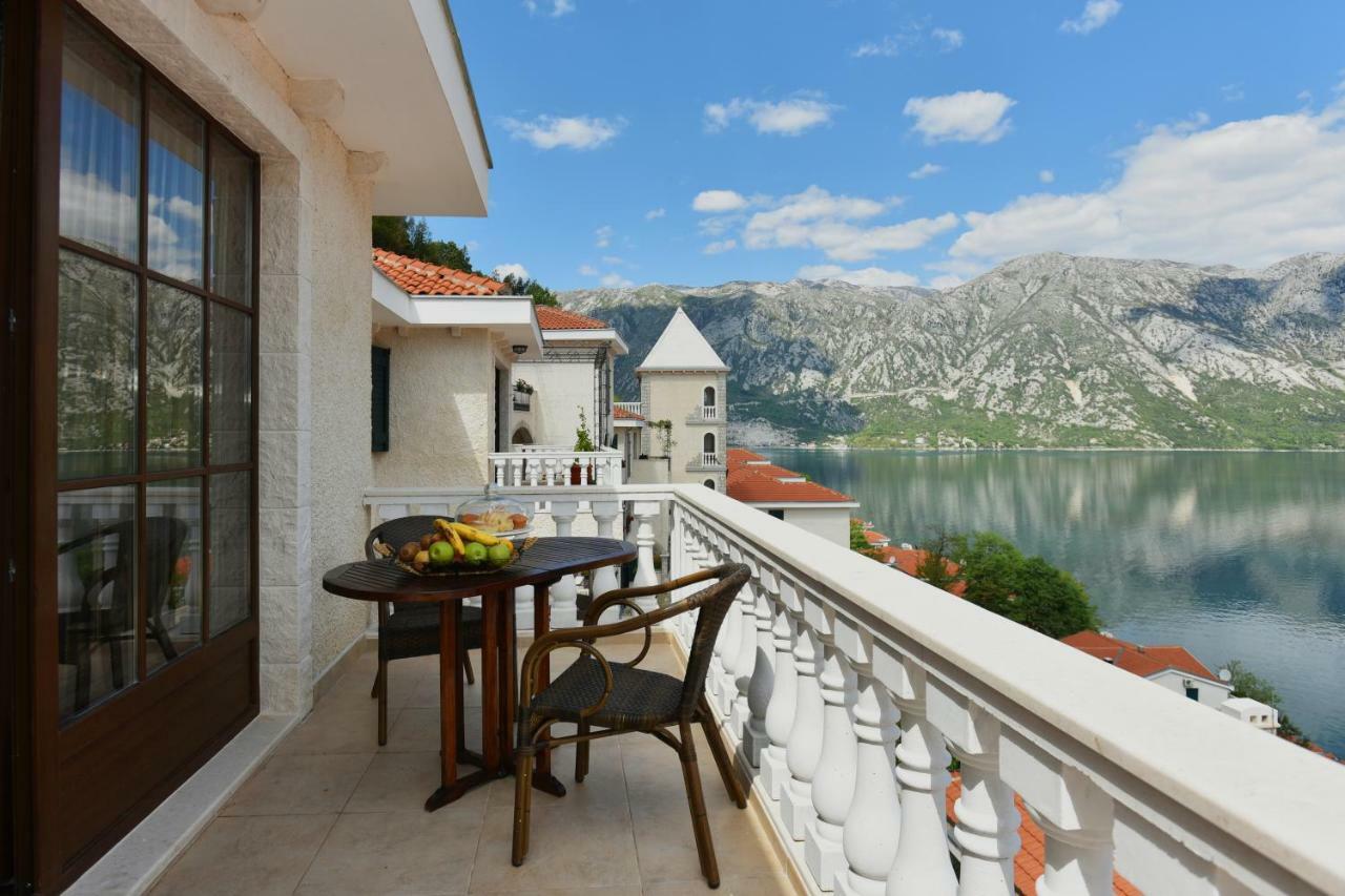 Boka Gardens Seaside Resort Kotor Kültér fotó