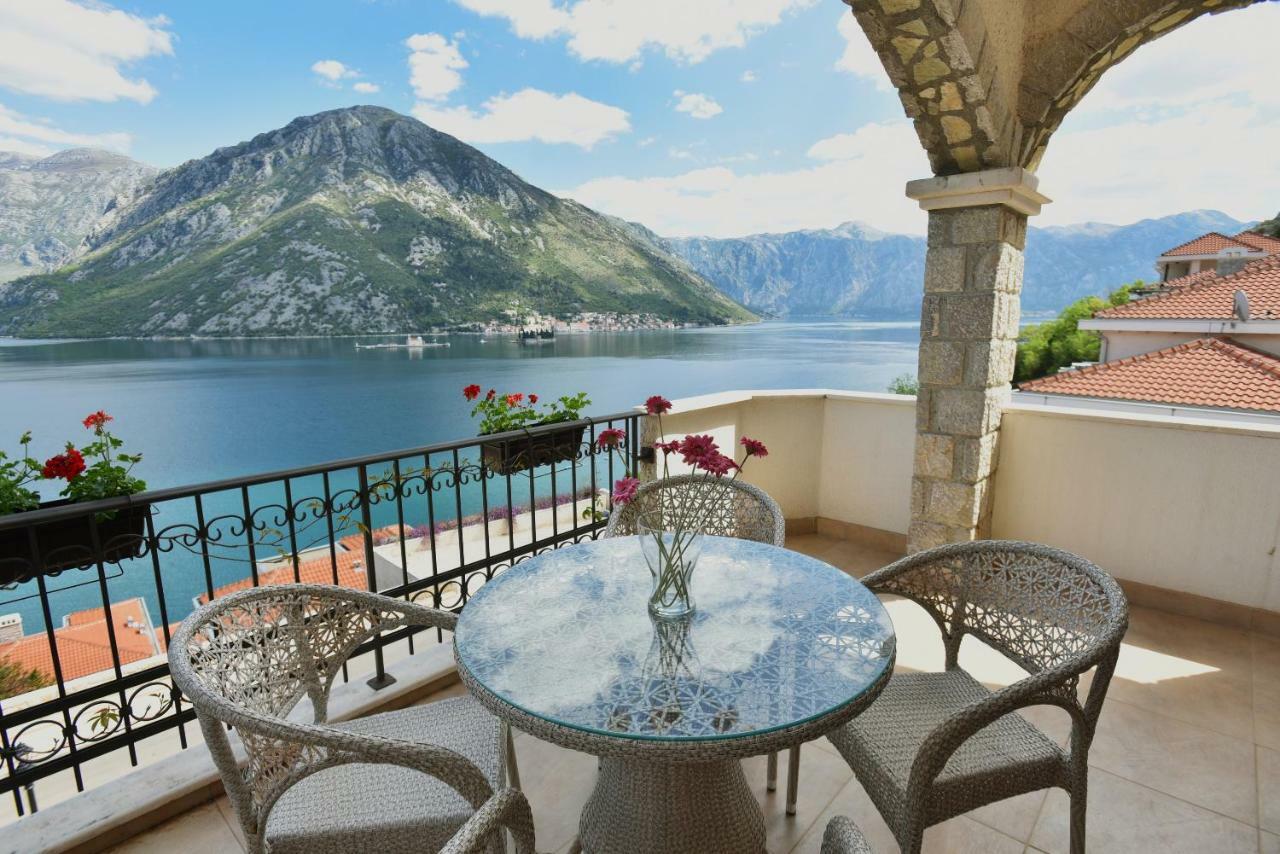 Boka Gardens Seaside Resort Kotor Kültér fotó